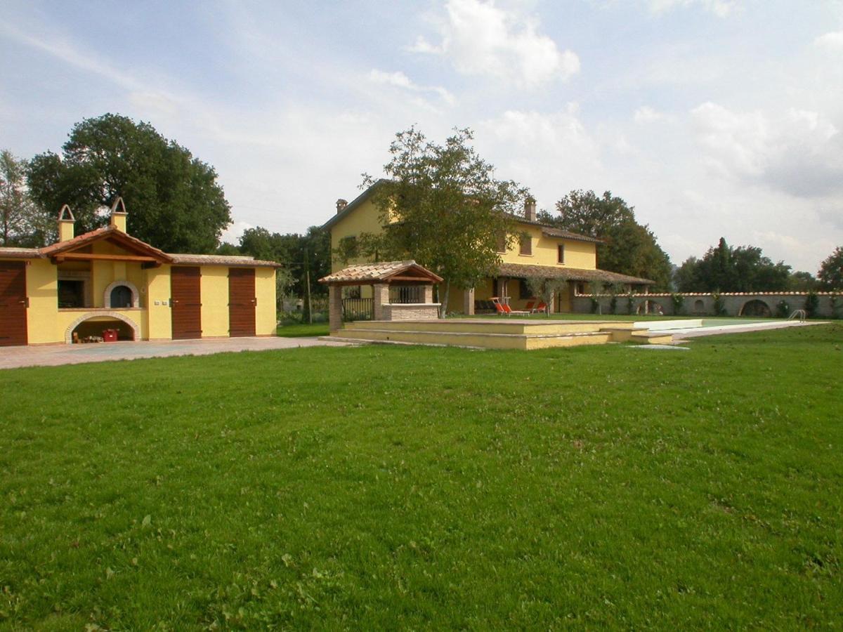 Casavacanze Sant'Eugenia Attigliano Εξωτερικό φωτογραφία