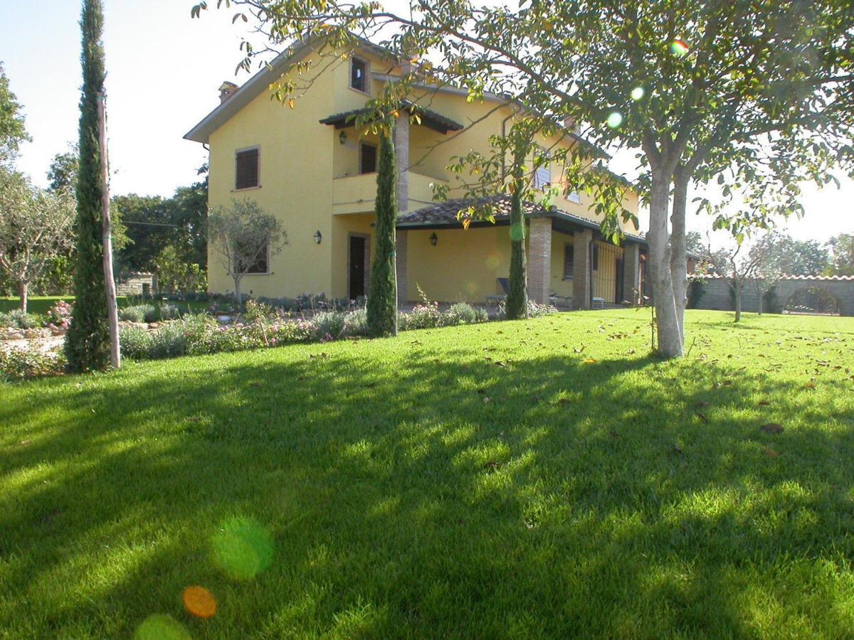 Casavacanze Sant'Eugenia Attigliano Εξωτερικό φωτογραφία